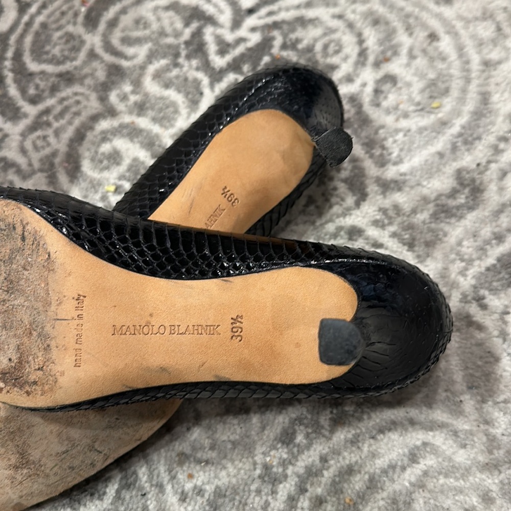 Amazing Auth Manolo Blahnik 9 Black Python With S… - image 3